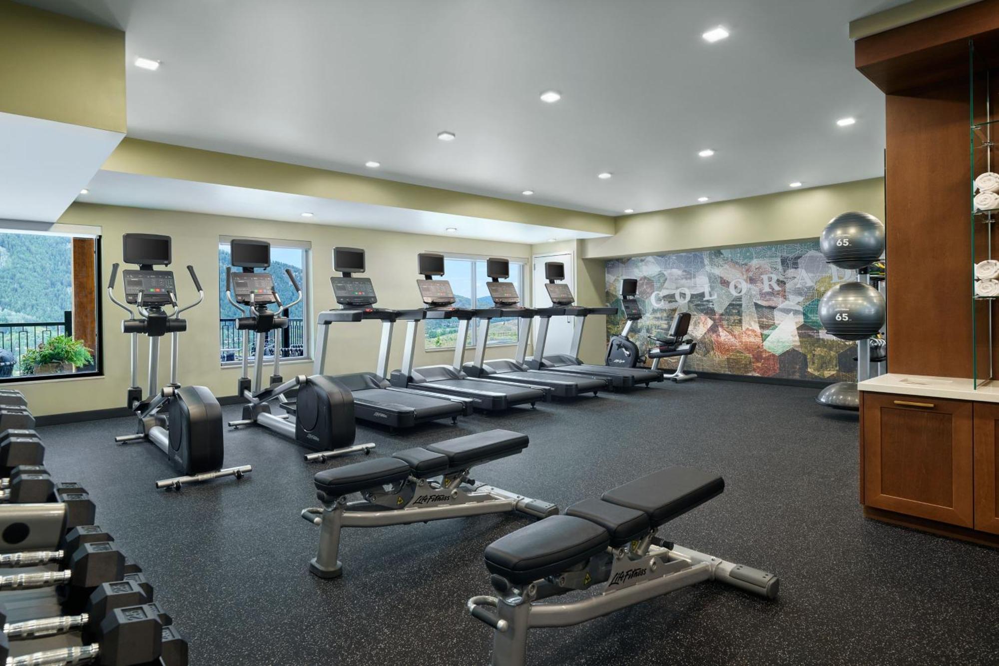 Towneplace Suites By Marriott Avon Vail Valley Екстериор снимка